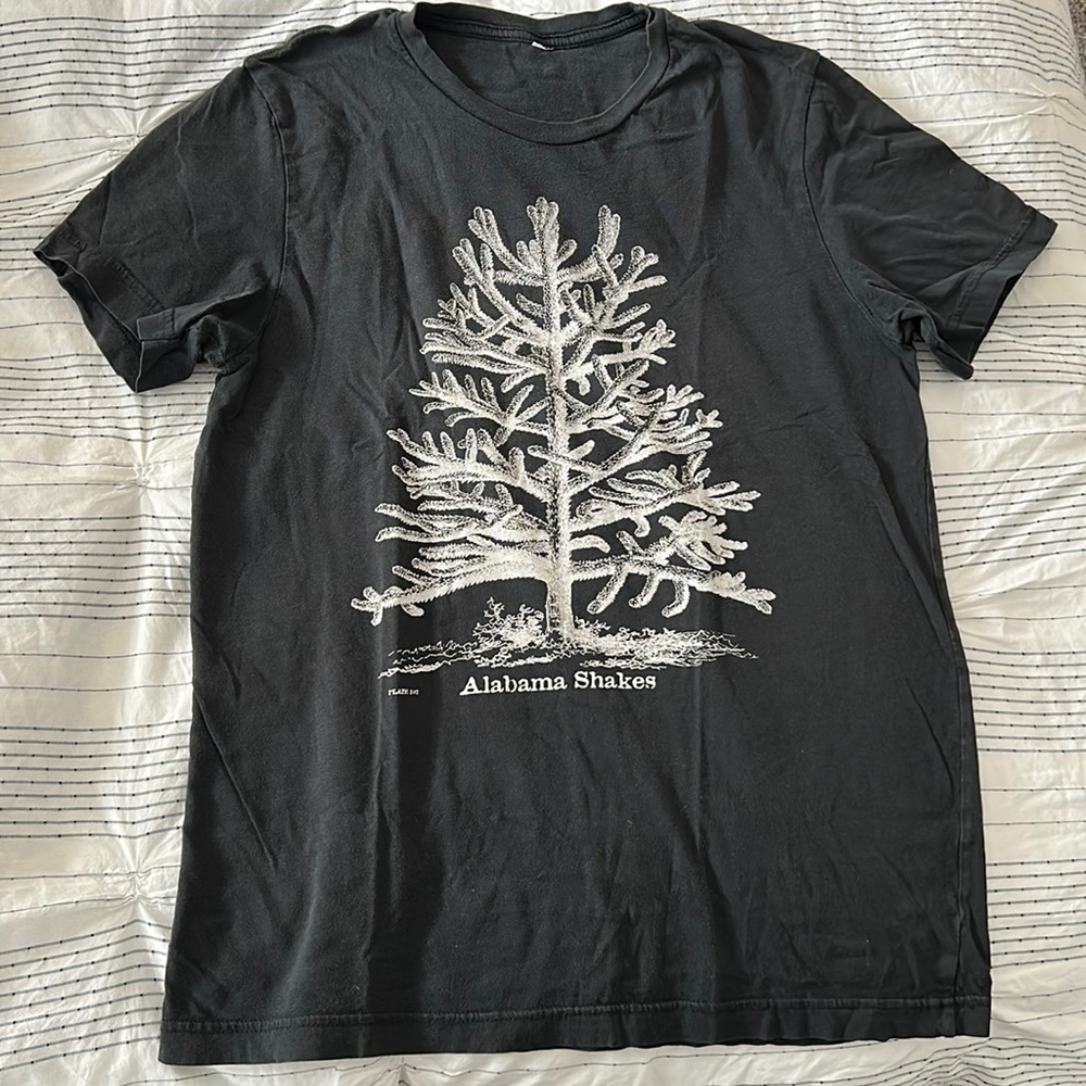 GUC Men’s Medium Alabama Shakes Band Tee Shirt